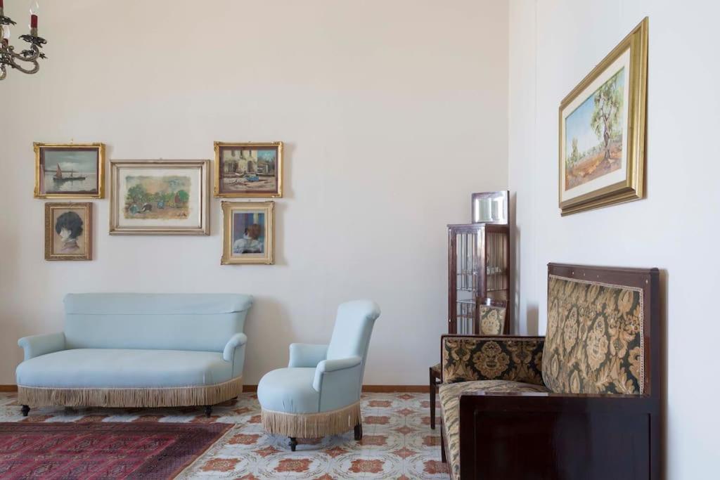 Dimora Colella Sea View *